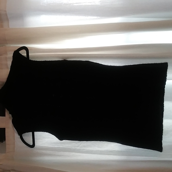 Soft Cashmere Pullover Turtleneck Sweater Sleeveless Sweater in Black, Sz: M. - Picture 5 of 9